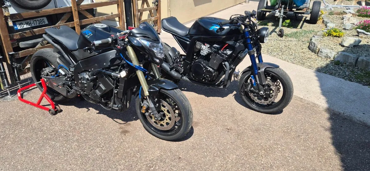 Suzuki GSXR 1100 + Yamaha R1 - Image 1