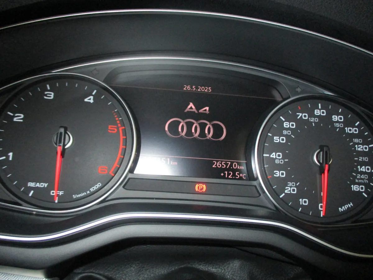Audi A4 2016 2.0 TDI ULTRA SE 136BHP - Image 2