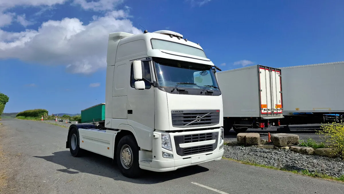 2012 Volvo FH 460 Globe Trotter , 4x2 , - Image 1