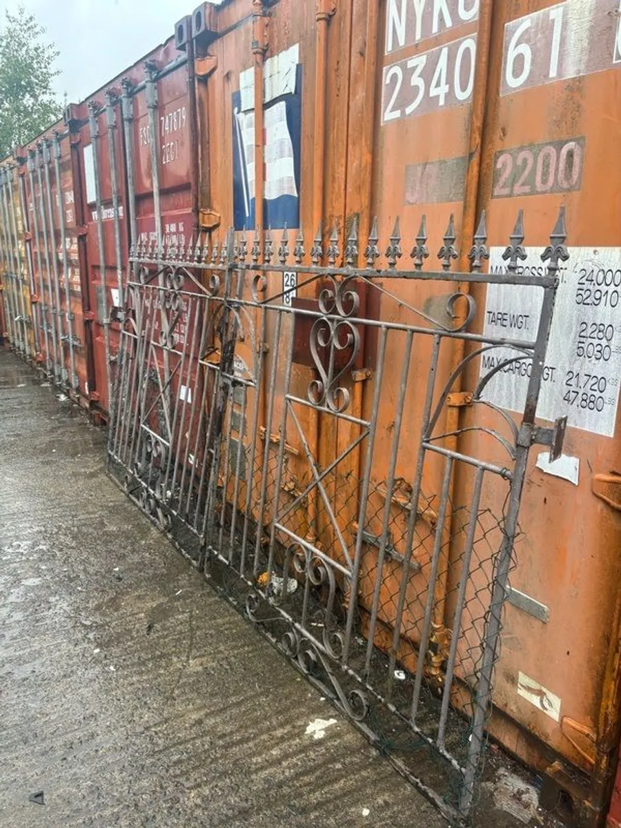 Steel Gates - Image 3