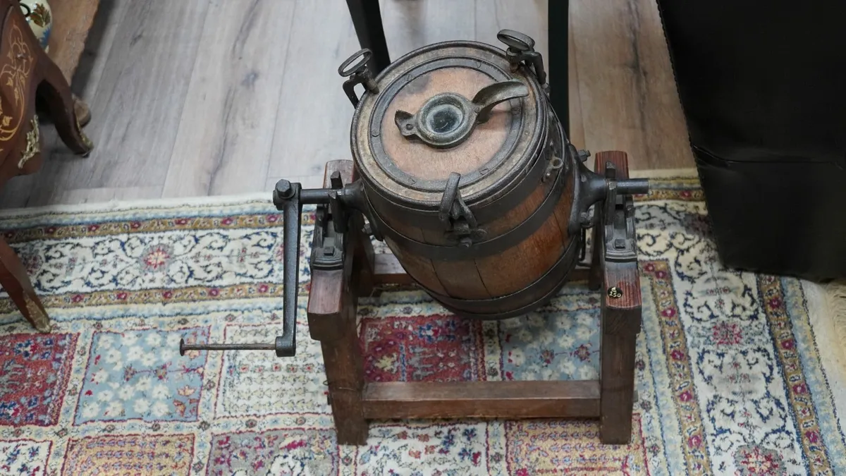 🧈 Antique French Barrel Butter Churn - Image 2