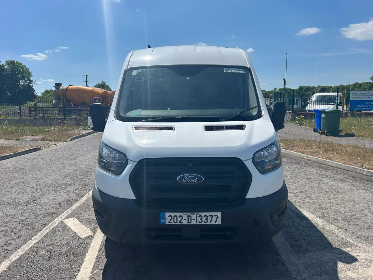 Ford Transit - Image 2