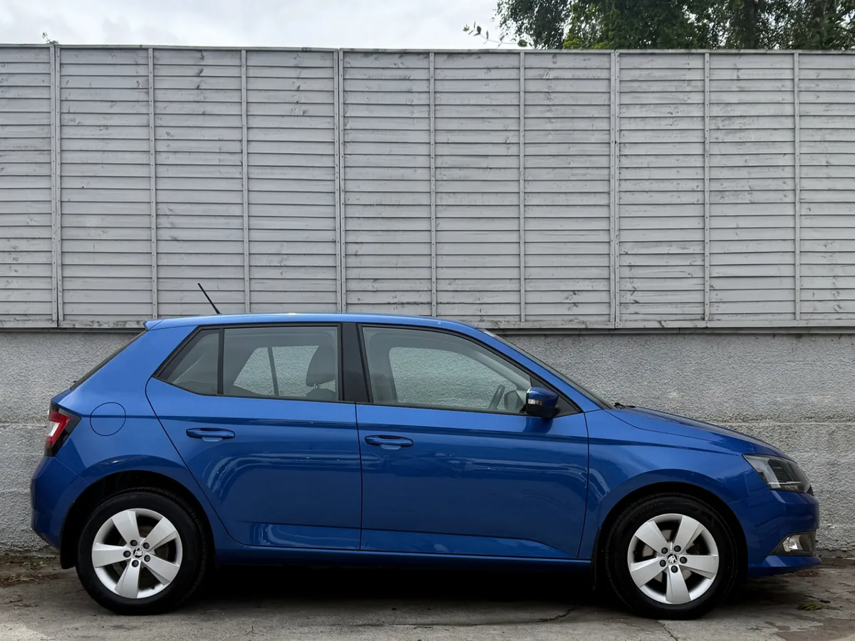 Skoda Fabia 2016 AMBITION 1.0 MPI / LOW MILEAGE!!! - Image 3