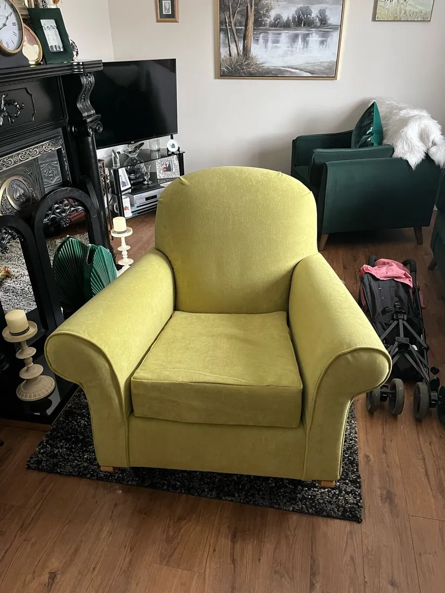 Rocking Chair - Image 4
