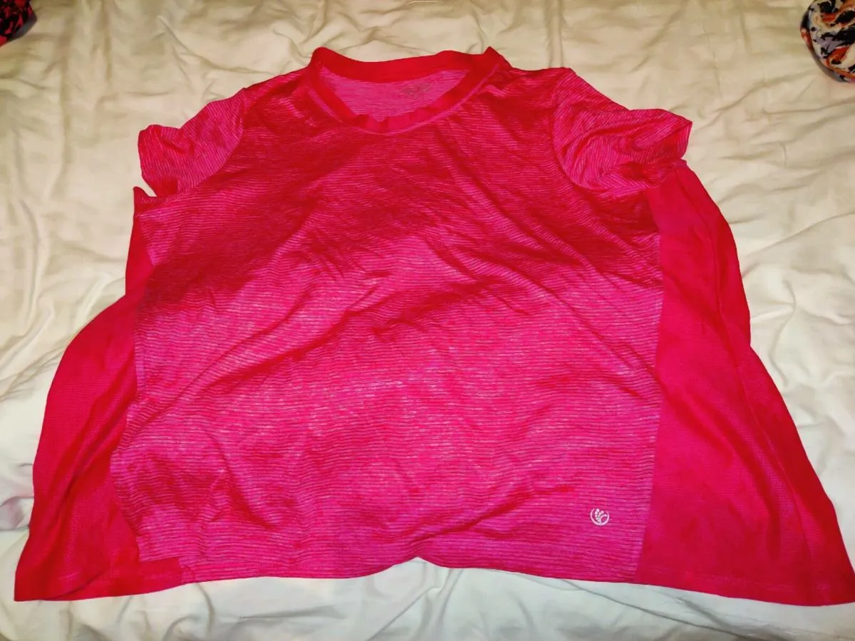 HOT PINK, Satin Sports Slip Over Ladies T-Shirt ! - Image 1