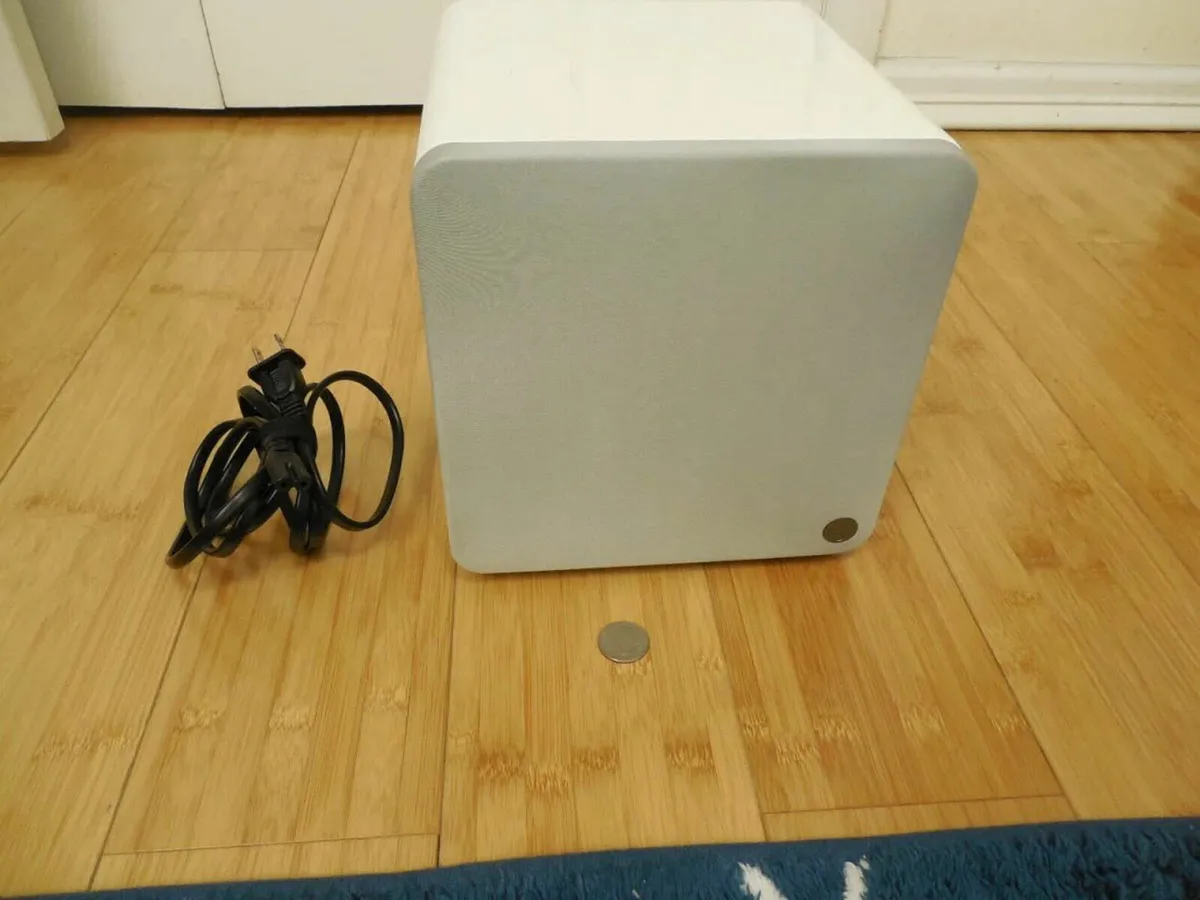 Cambridge Audio Minx X201 Active Subwoofer - Image 2