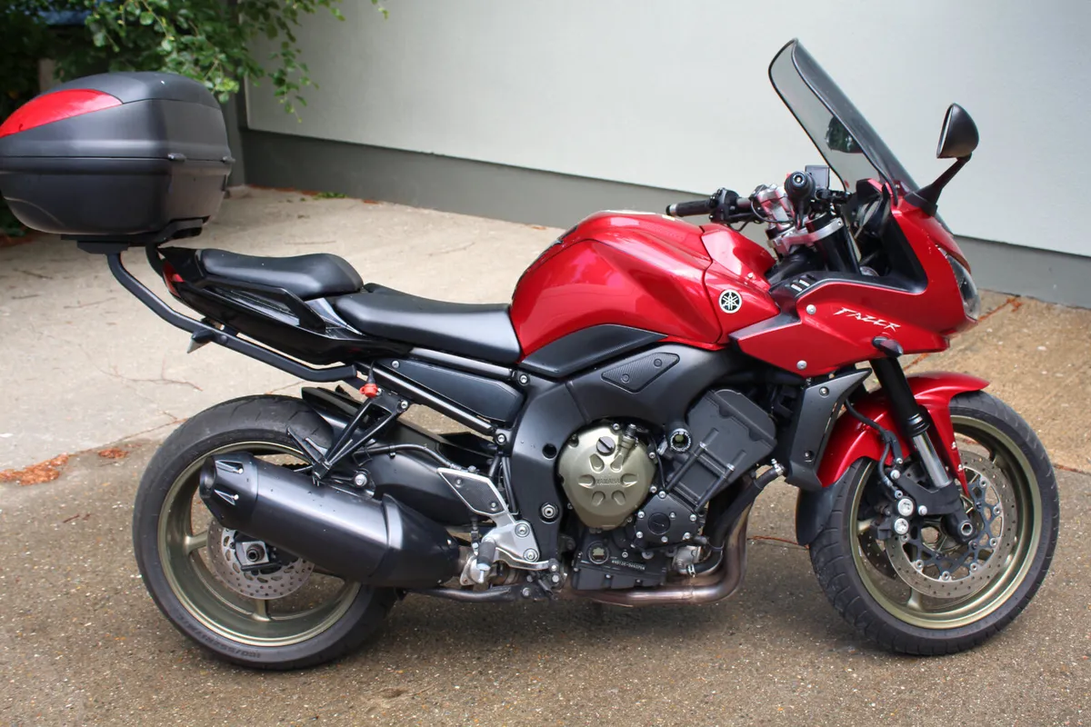 2009  Yamaha FZ1 - Image 1