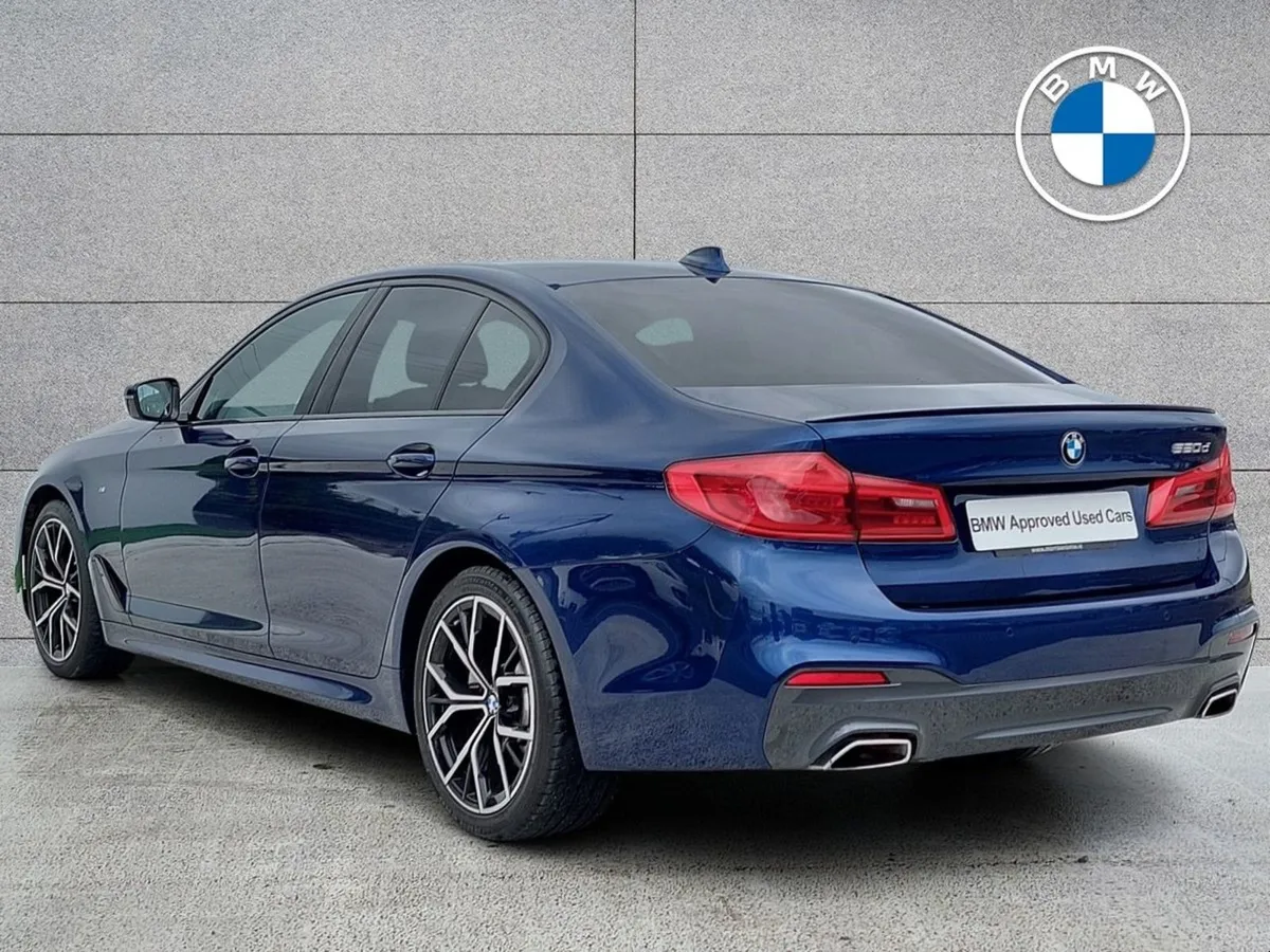 BMW 5 Series 520d M Sport Saloon - Image 3