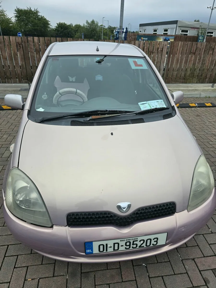 Toyota Other 2001 - Image 1
