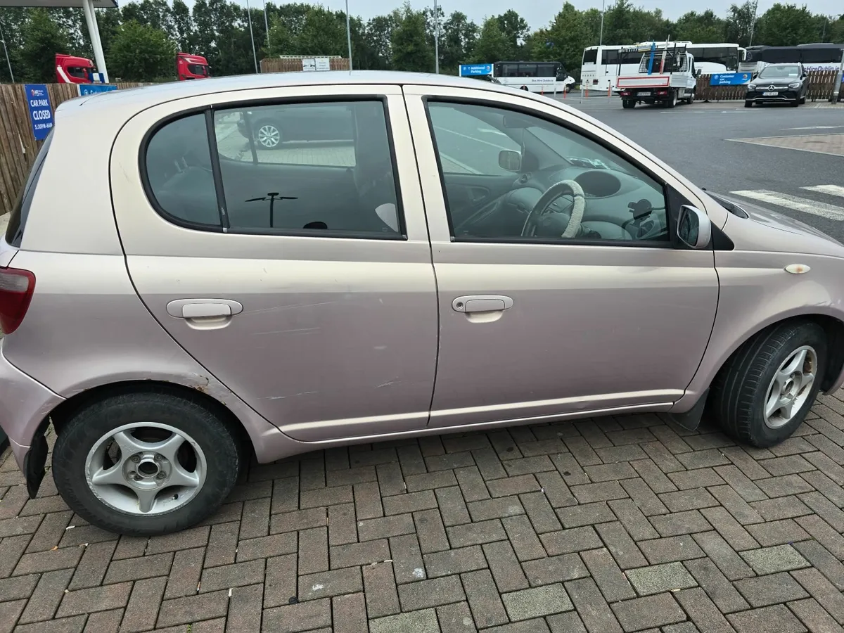 Toyota Other 2001 - Image 3