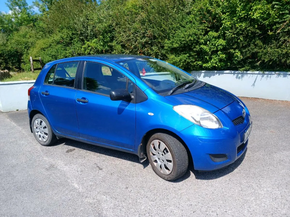 Toyota yaris - Image 3
