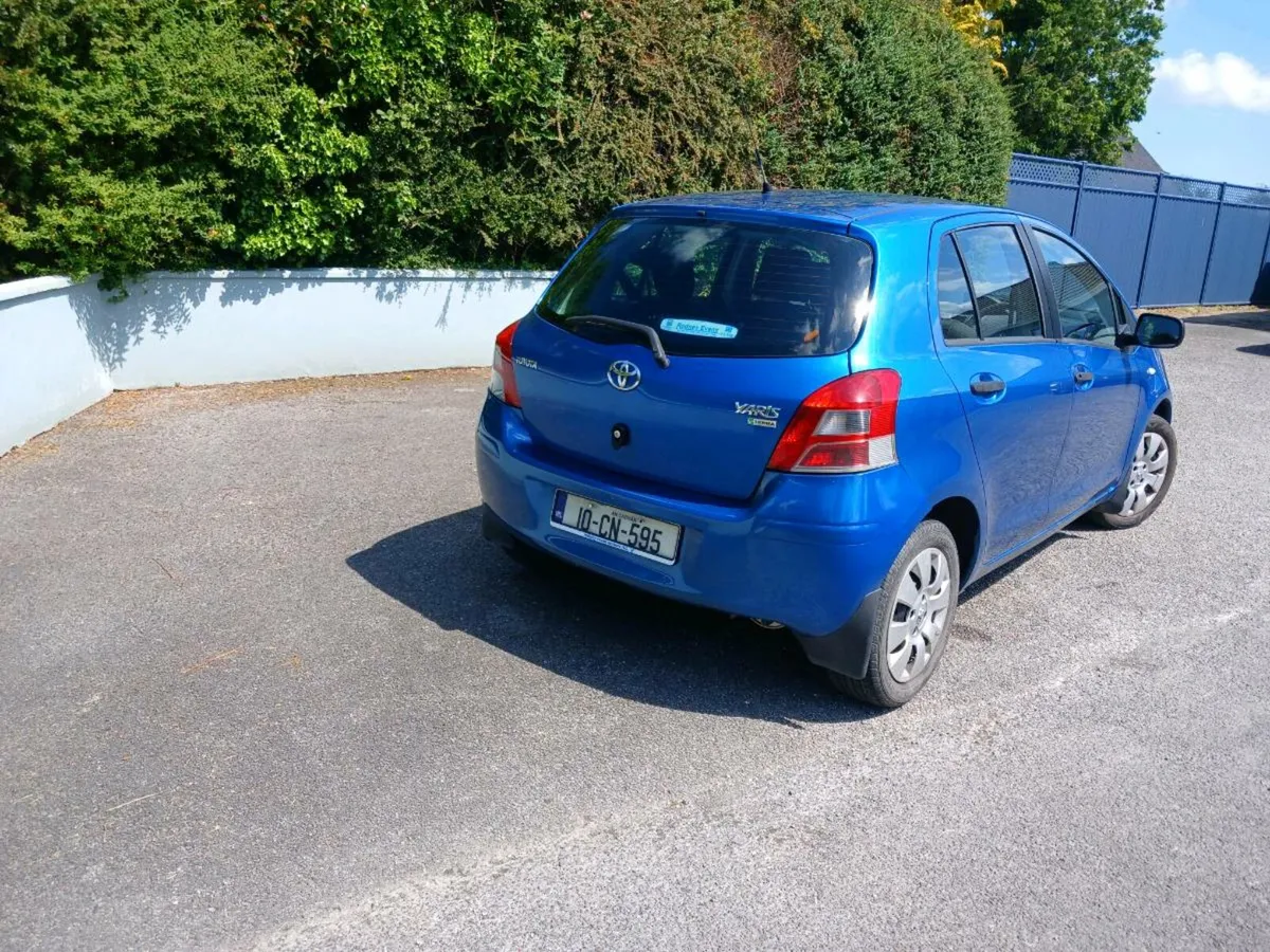 Toyota yaris - Image 4