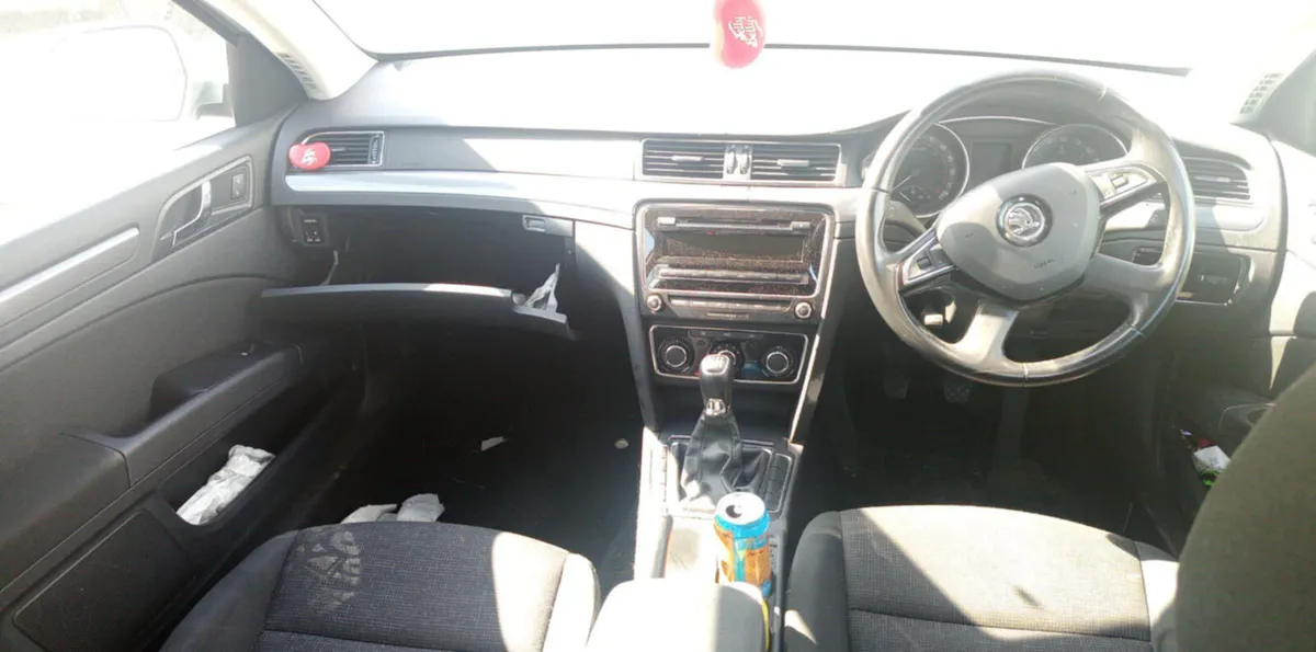 2014 SKODA SUPERB 2.0 TDI FOR BREAKING! - Image 4