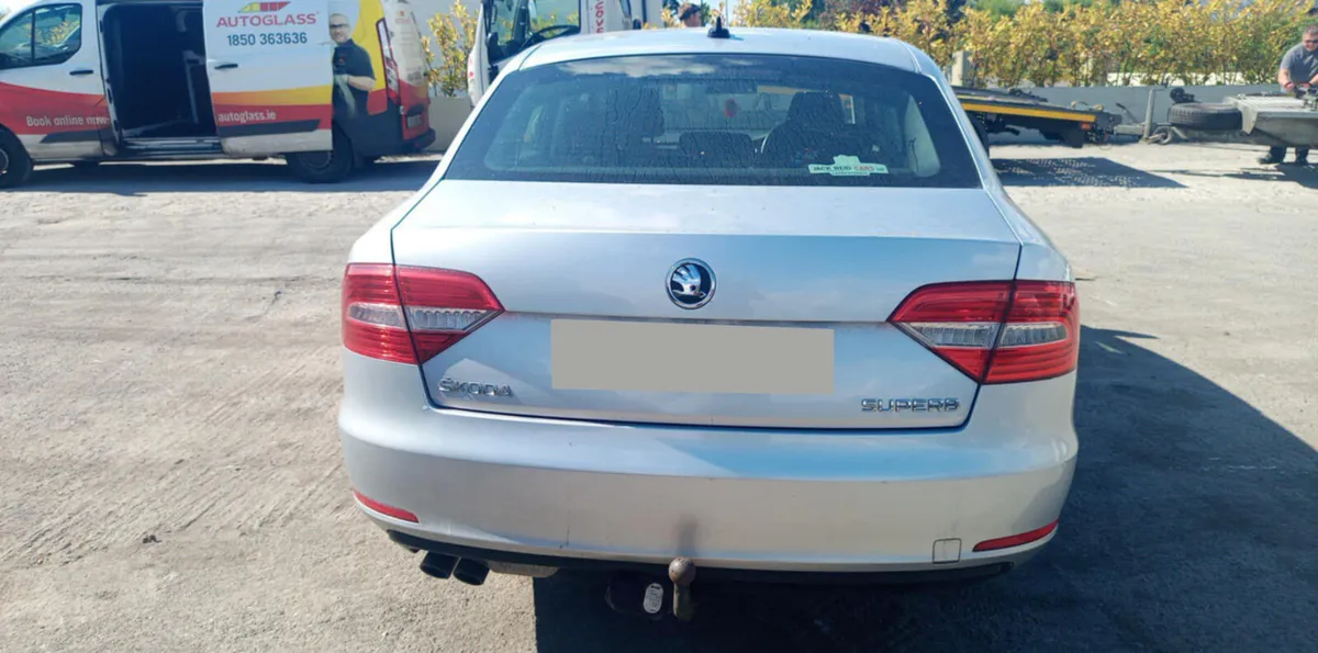 2014 SKODA SUPERB 2.0 TDI FOR BREAKING! - Image 2