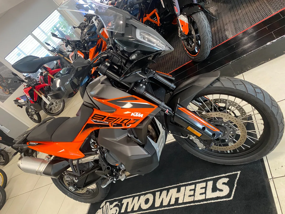 KTM 890 ADVENTURE - Image 3
