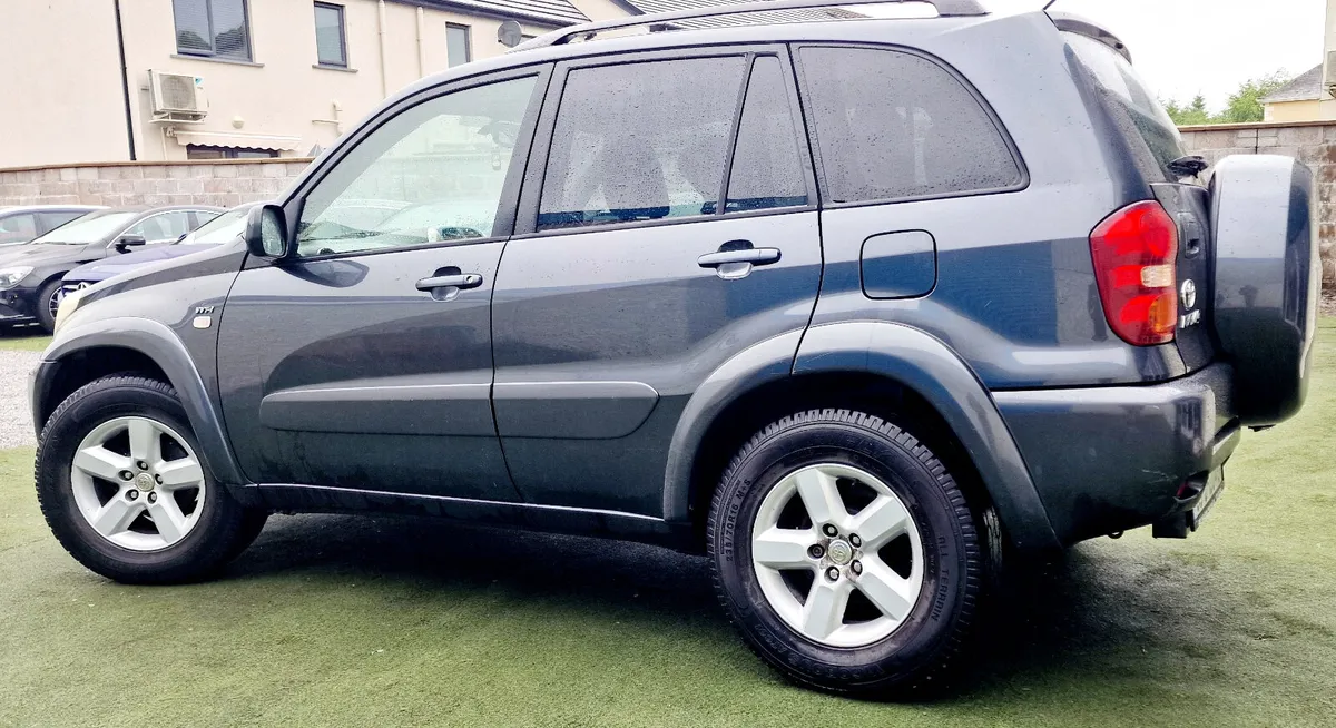Toyota RAV4  XT-R SPEC NCT TAX 4WD - Image 3
