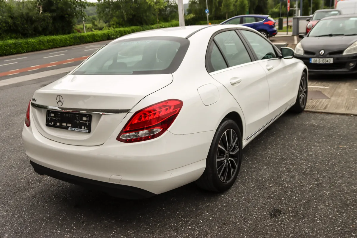 2019 Mercedes-Benz C-Class SE Automatic 4-dr Diese - Image 3