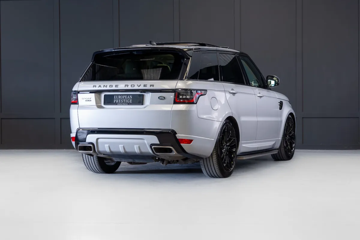 2022 Range Rover Sport P400e HSE - Image 3