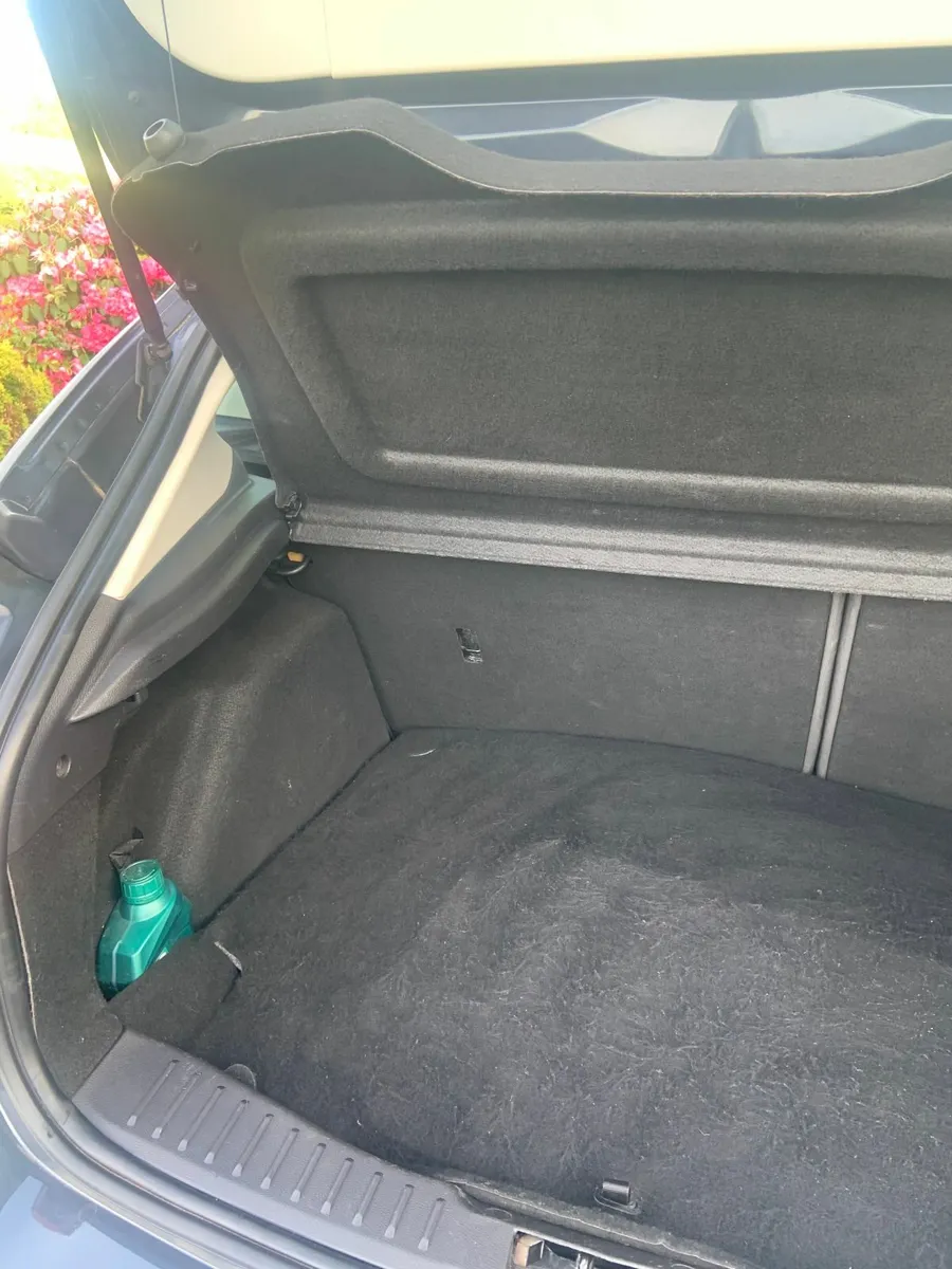 Ford Focus 2014 - Image 3
