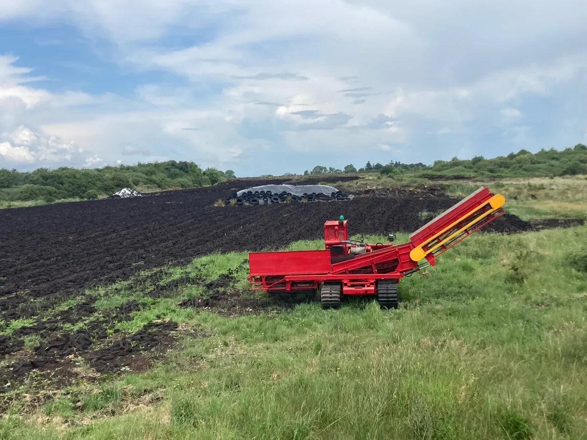 Turf harvester - Image 4