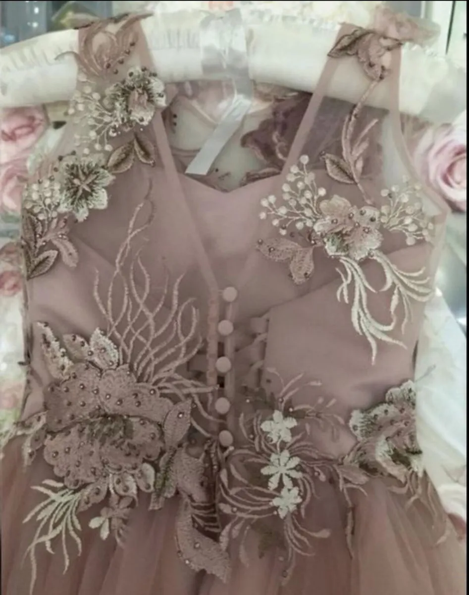 Brand New Occasion Dress UK.10.. - Image 4