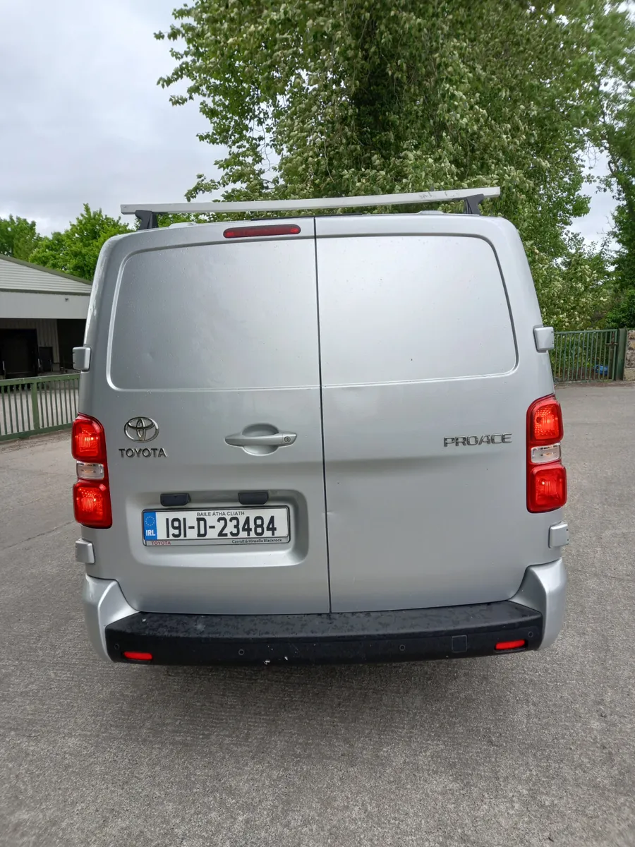 2019 Toyota Proace 2L Diesel - Image 3