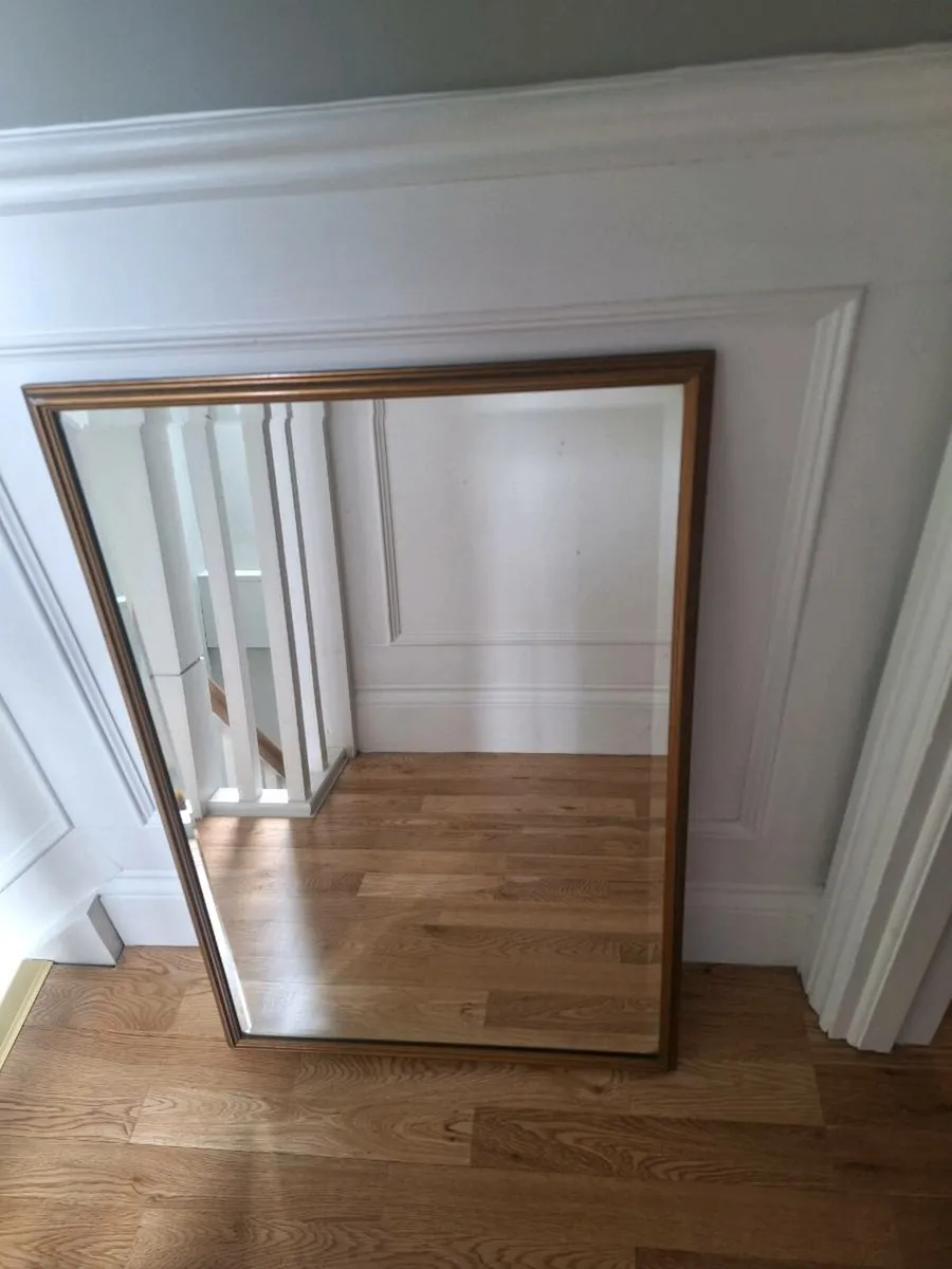 Mirror - Image 1