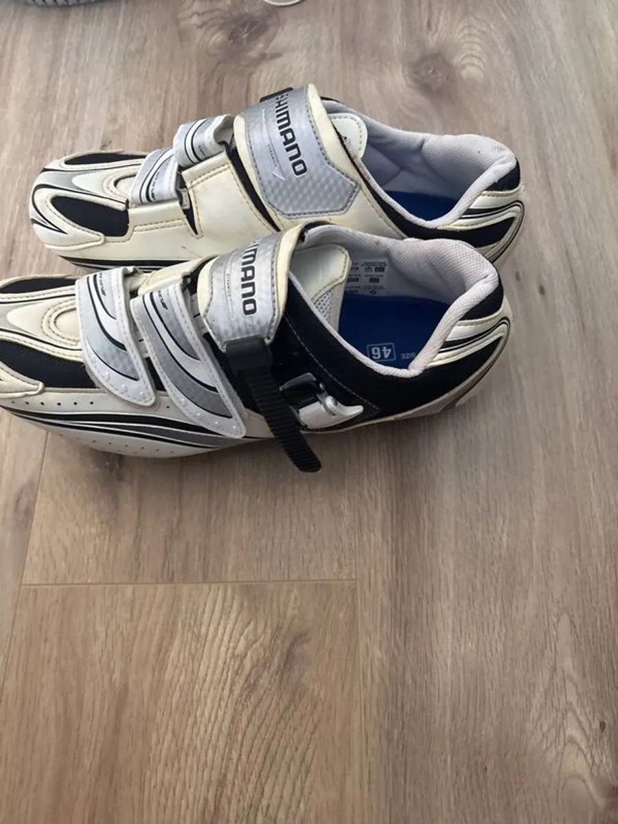 Shimano cycling shoes - Image 2