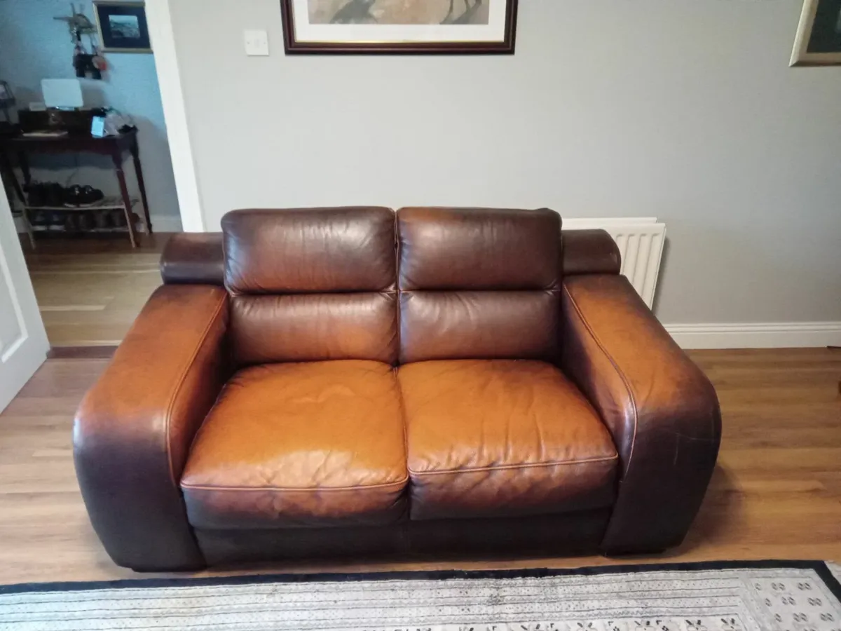 Leather 2 seater couch - Image 2