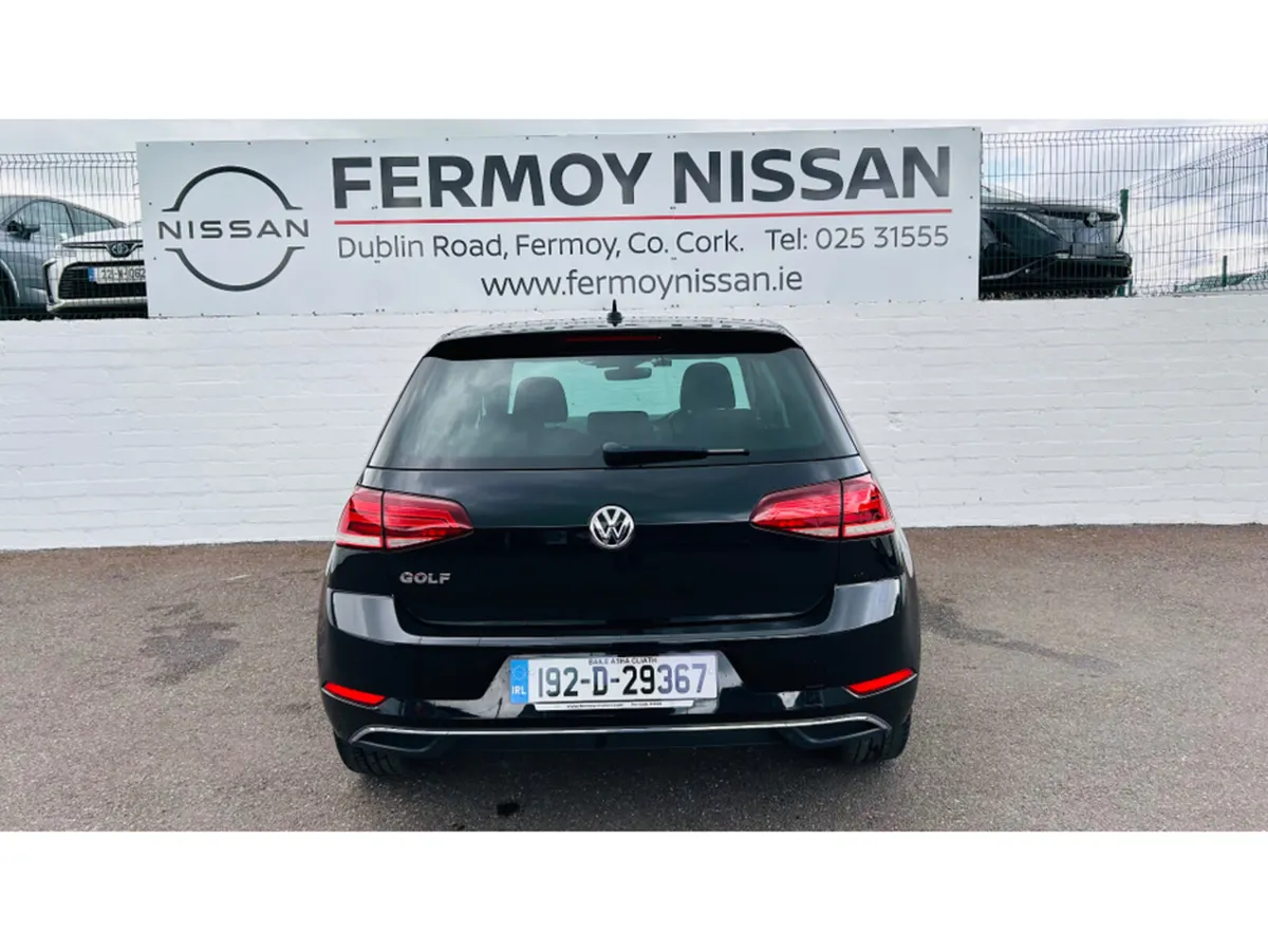 Volkswagen Golf 1.2 COMFORTLINE TECH 5DR AUTOMATIC - Image 4