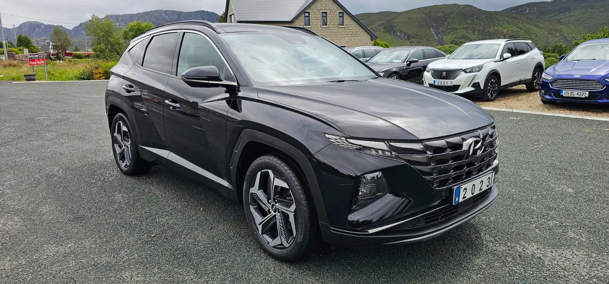 Hyundai Tucson Ultimate TGDI PHEV 4x4A Hybrid 2023 - Image 2