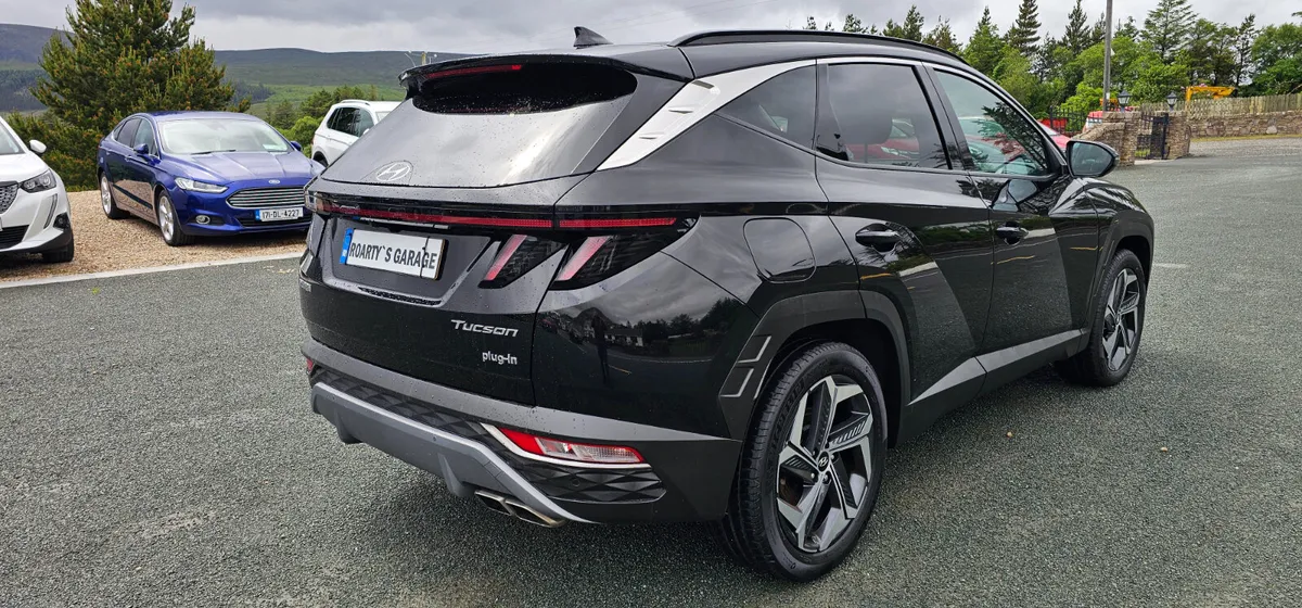 Hyundai Tucson Ultimate TGDI PHEV 4x4A Hybrid 2023 - Image 3