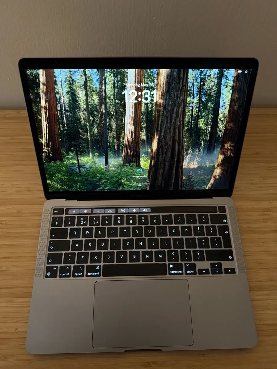 Macbook Pro M2 2022 256Gb - Image 3