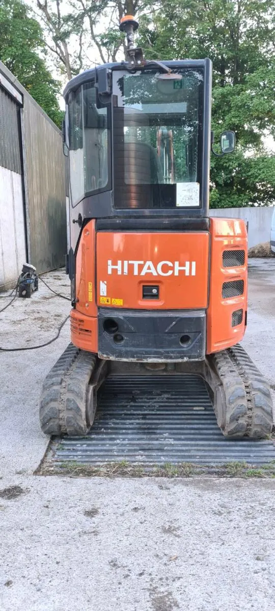Hitachi ZX26U -6 - Image 2