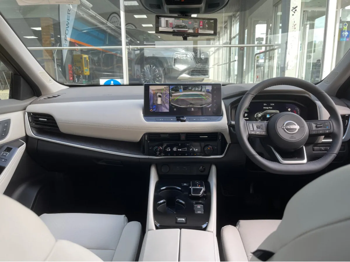 Nissan X-Trail e-Power SVE Leather Automatic HYBRI - Image 4