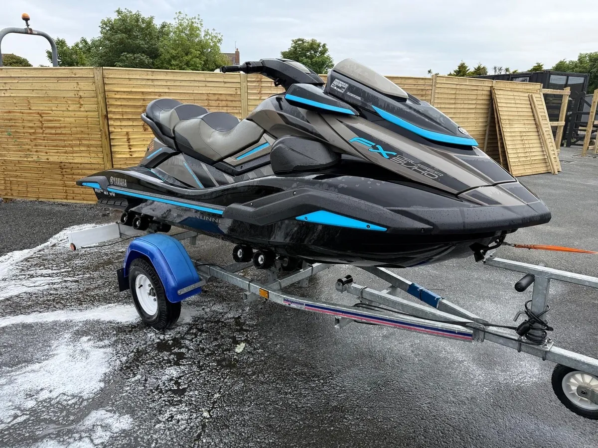 Jet ski for sale- Yamaha wave runner FX SVHO CR - Image 4