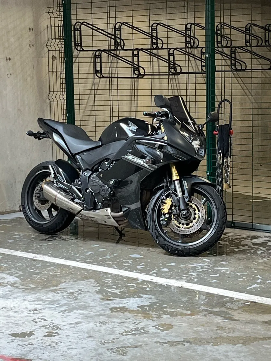 Honda Cbr600f - Image 2