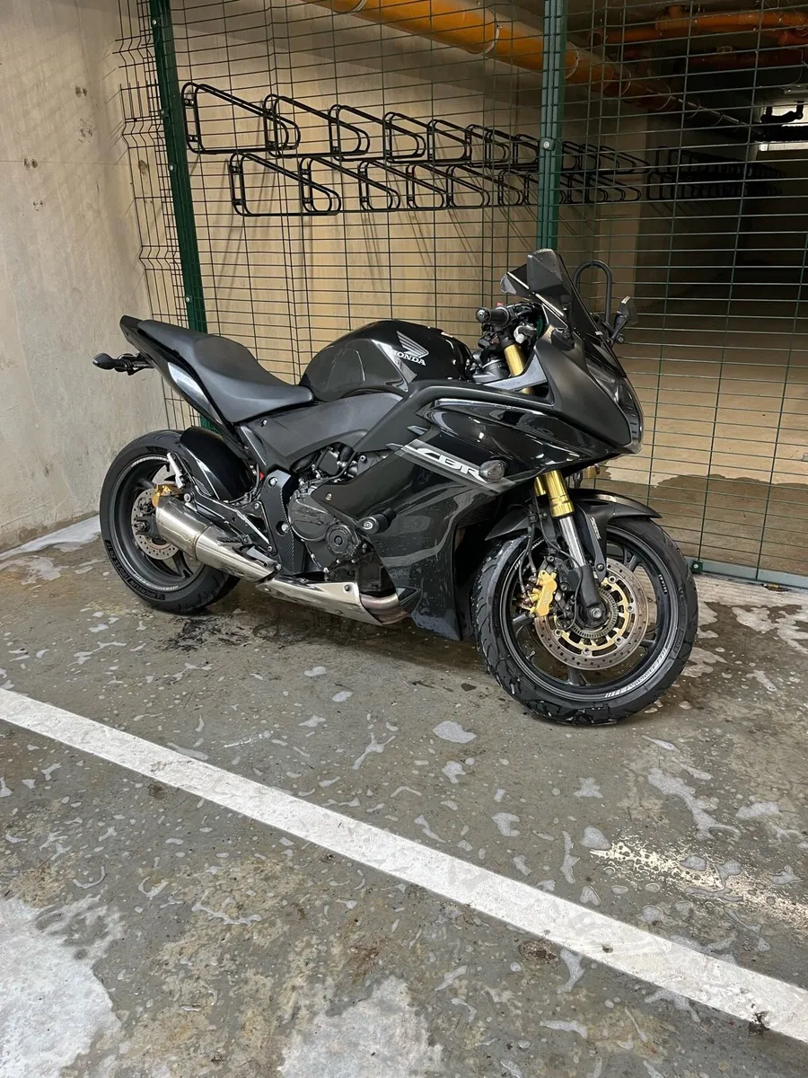 Honda Cbr600f - Image 1