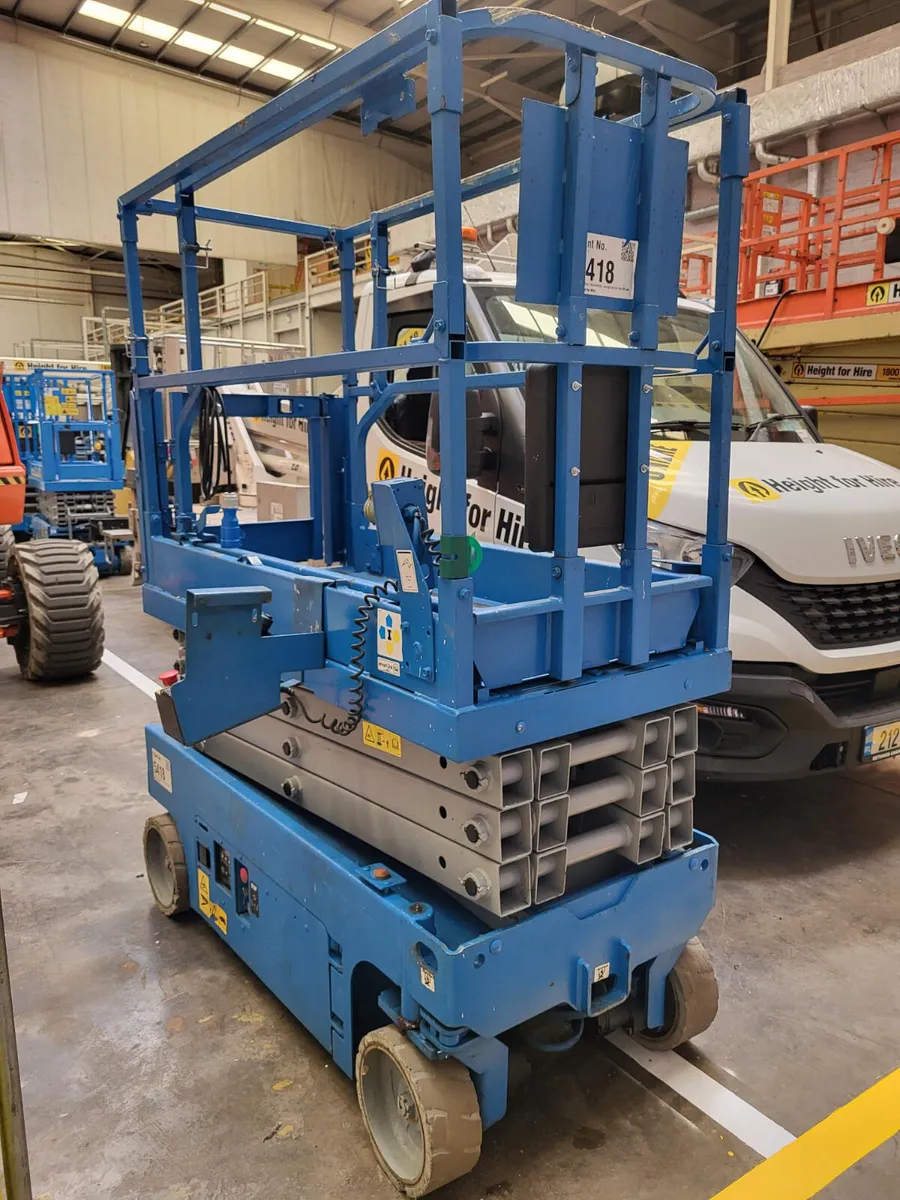 Genie GS1932 - 6 m Battery Scissor - 2019 - Image 2