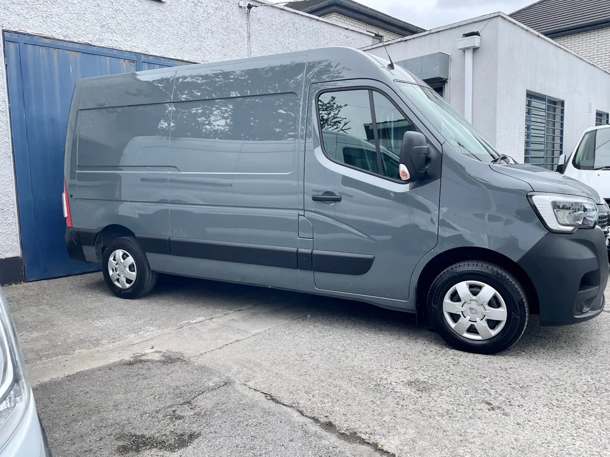 Renault Master MM35 2.3DCI 135PS Business+MWB,2023 - Image 2