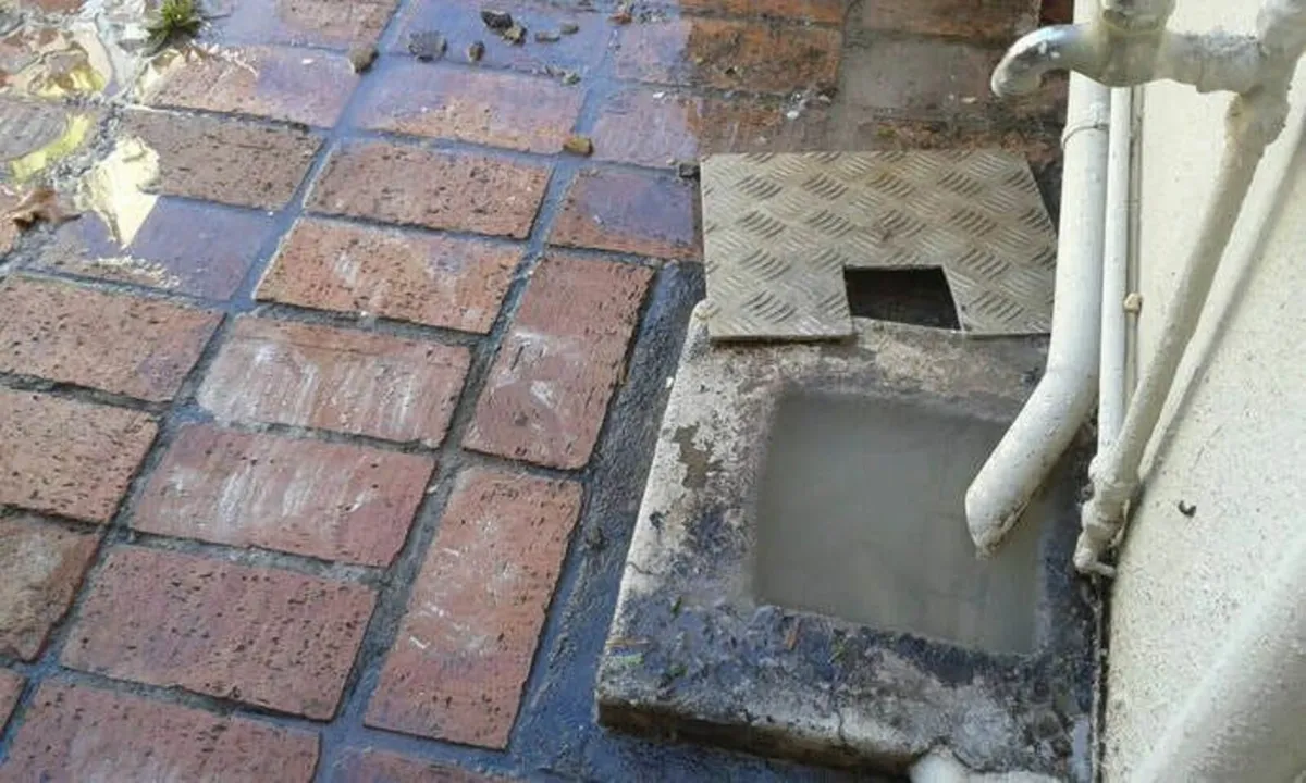 Drain Unblocking Rodding Service - Image 3
