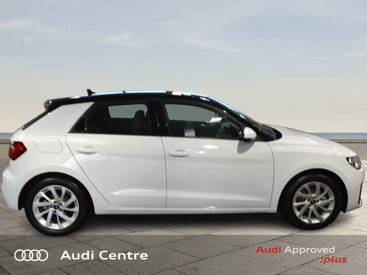 Audi A1 30 Tfsi 116HP Glacier White/myth Black - Image 2