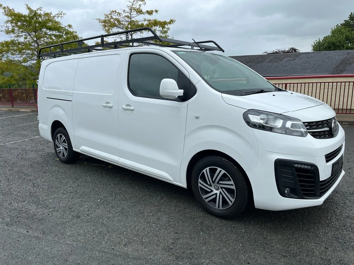 2021 (211) VAUXHALL VIVARO 2.0 SPORTIVE - Image 1