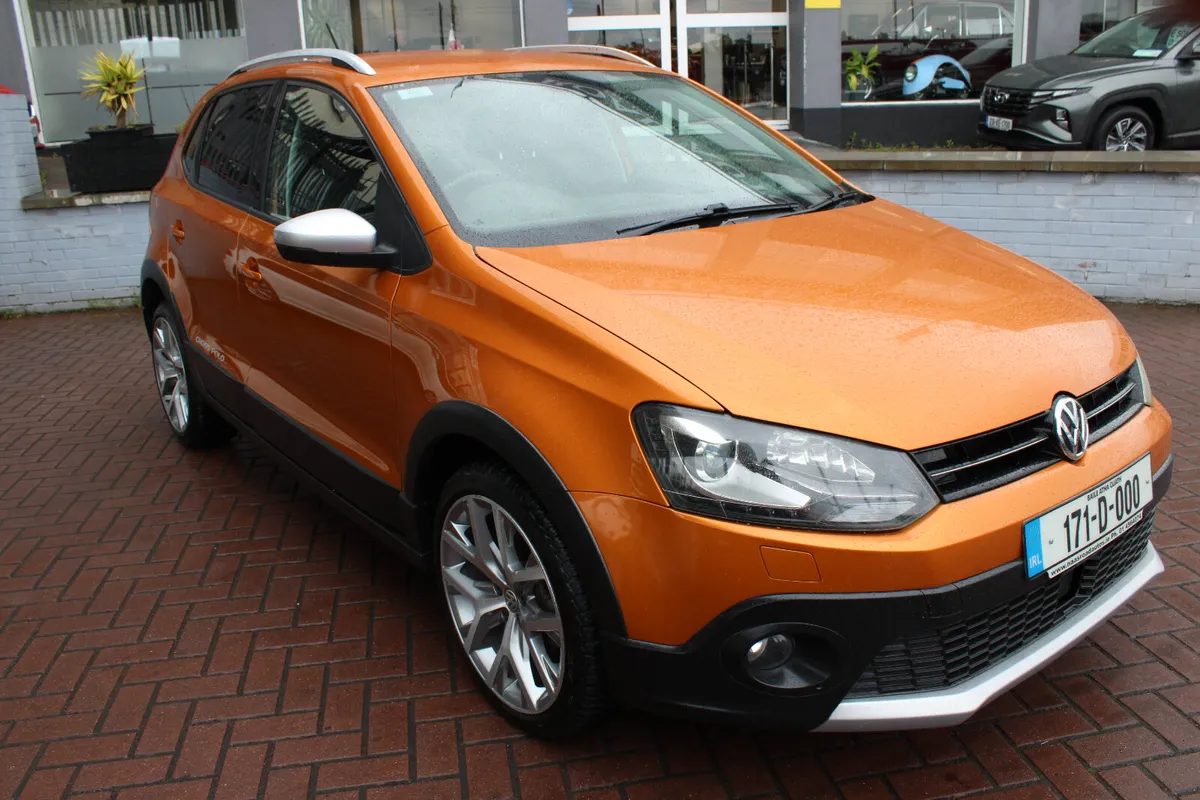 VOLKSWAGEN POLO CROSS 1.2 5DR HATCHBACK AUTOMATIC - Image 2