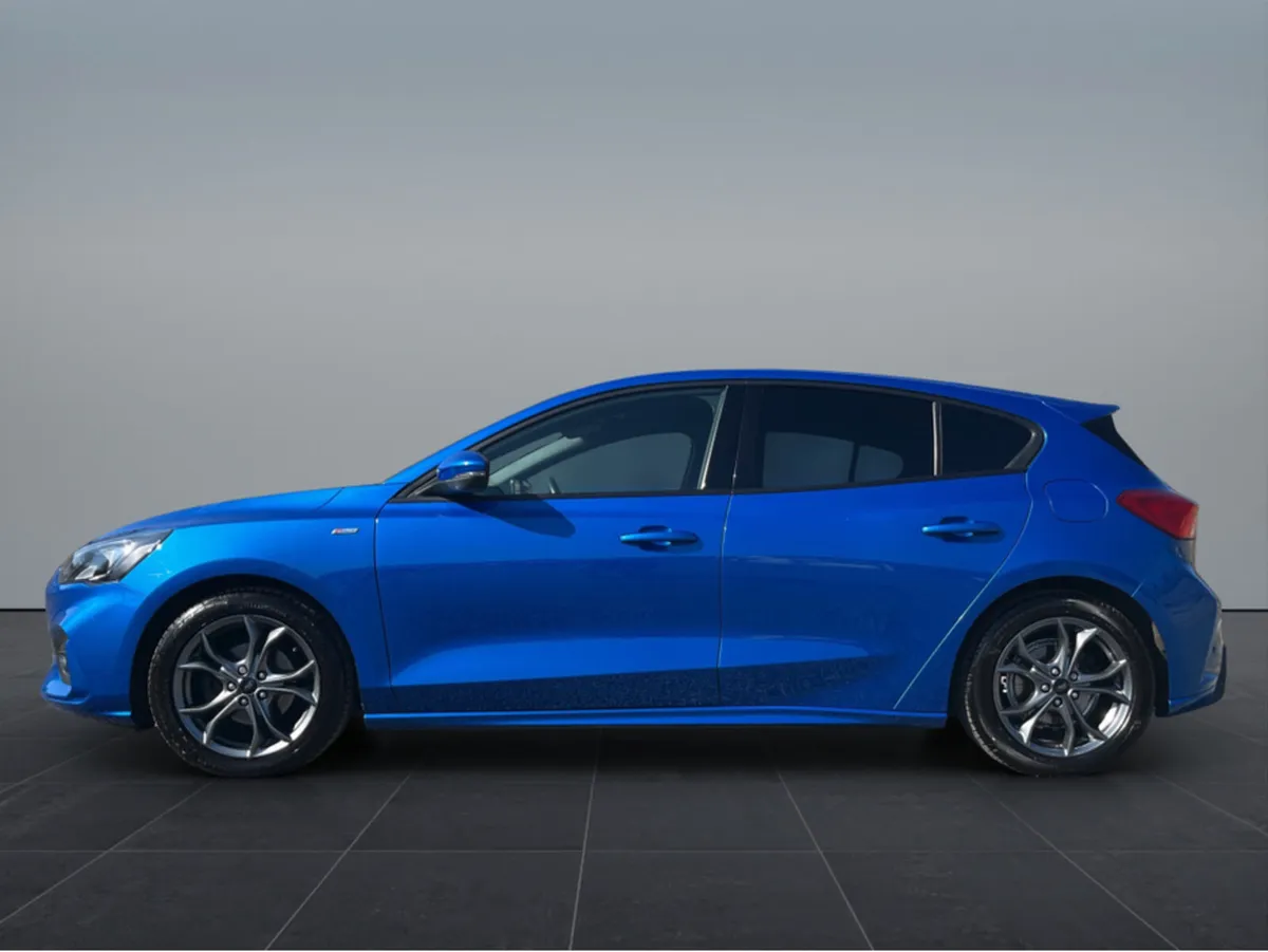 Ford Focus ST-LINE TDCI - Image 4