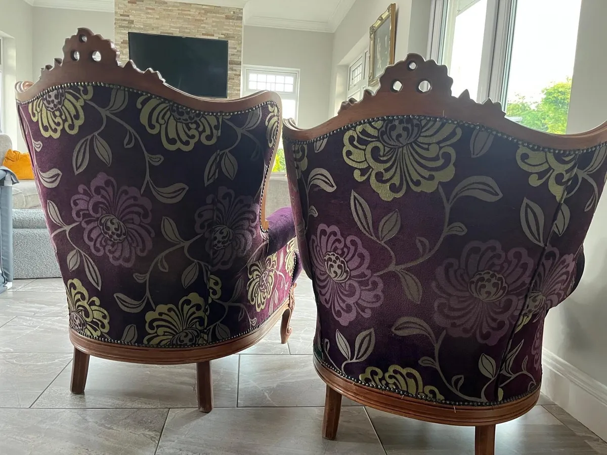 Chairs - Image 3