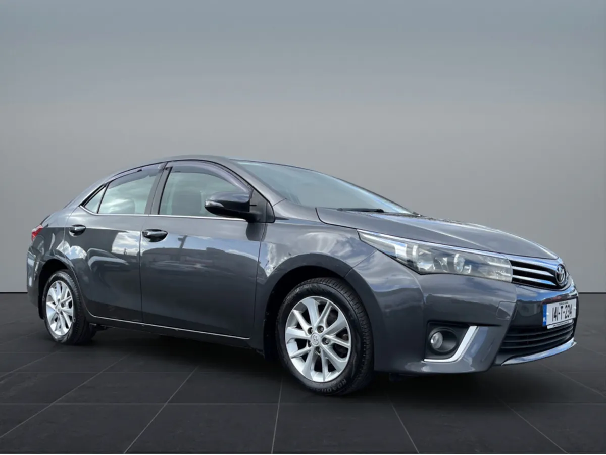 Toyota Corolla 1.4 D-4D LUNA 4DR - Image 1
