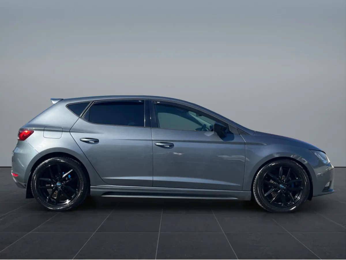 SEAT Leon 1.6 TDI CR SE 104BHP 5DR 105PS - Image 2