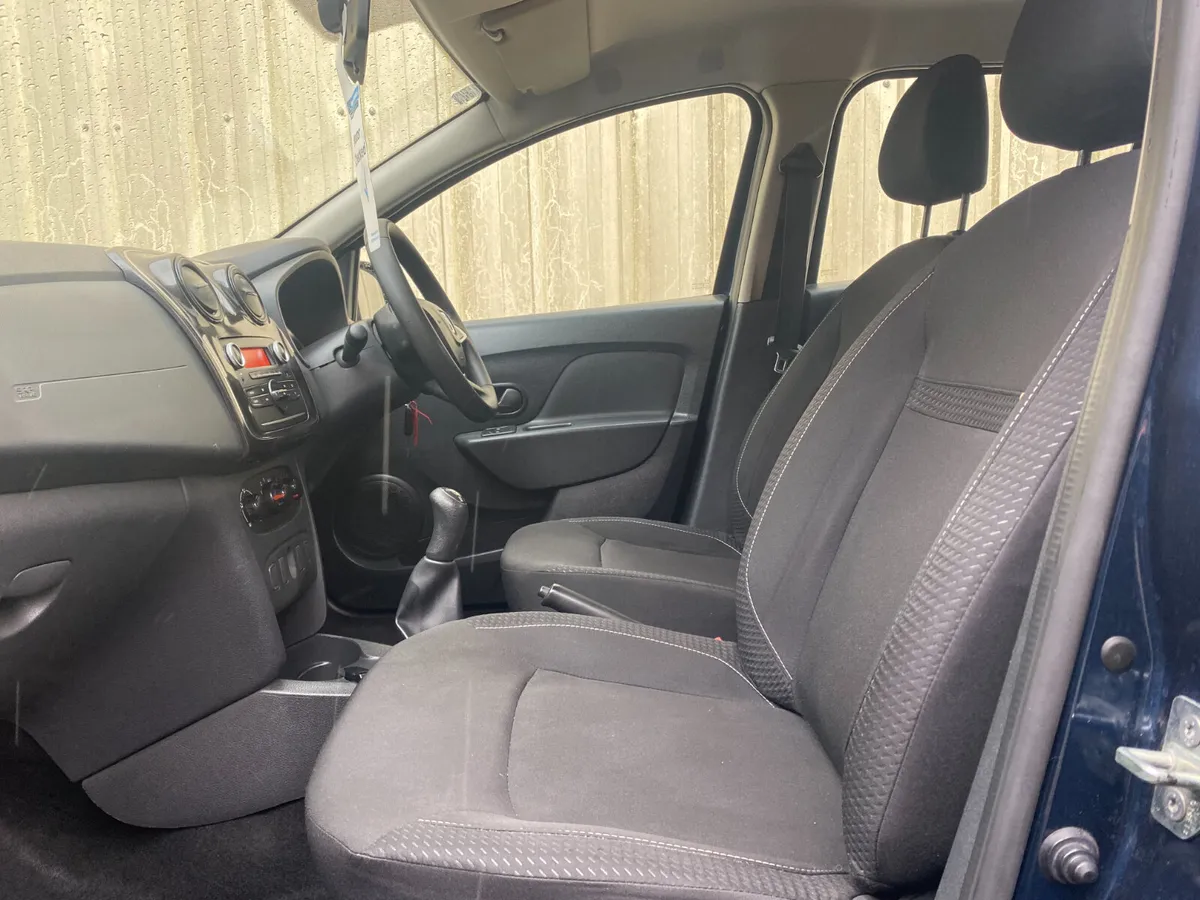 Dacia Sandero 2018///FINANCE AVAILABLE//// - Image 4