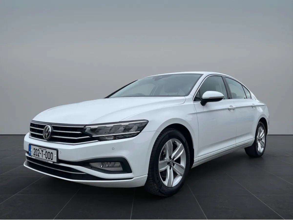 Volkswagen Passat SE TDI Diesel - Image 3